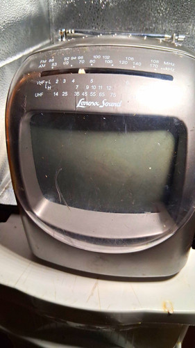 Lenoxx sound 5in crt - sound,